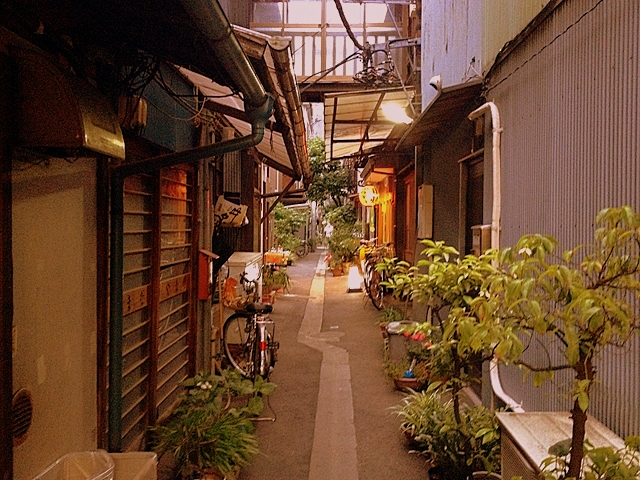月島の路地裏