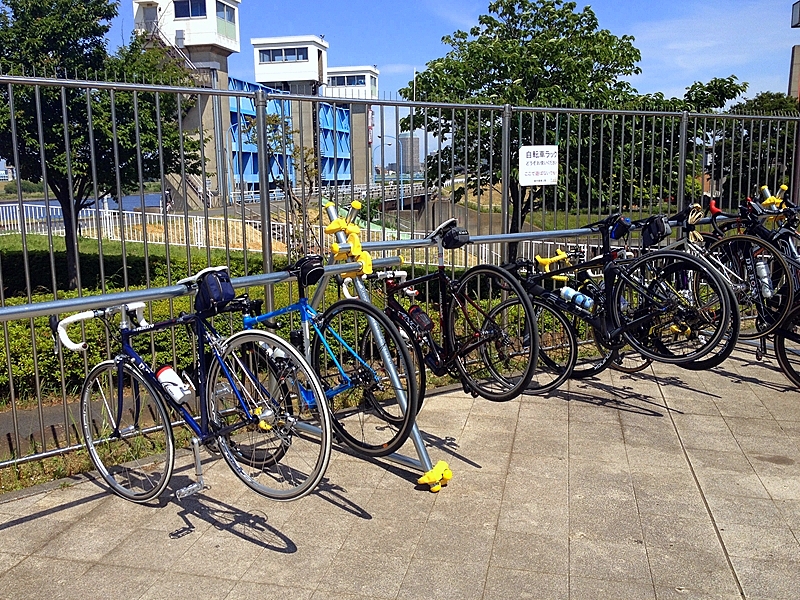 みはらし茶屋の自転車ラック